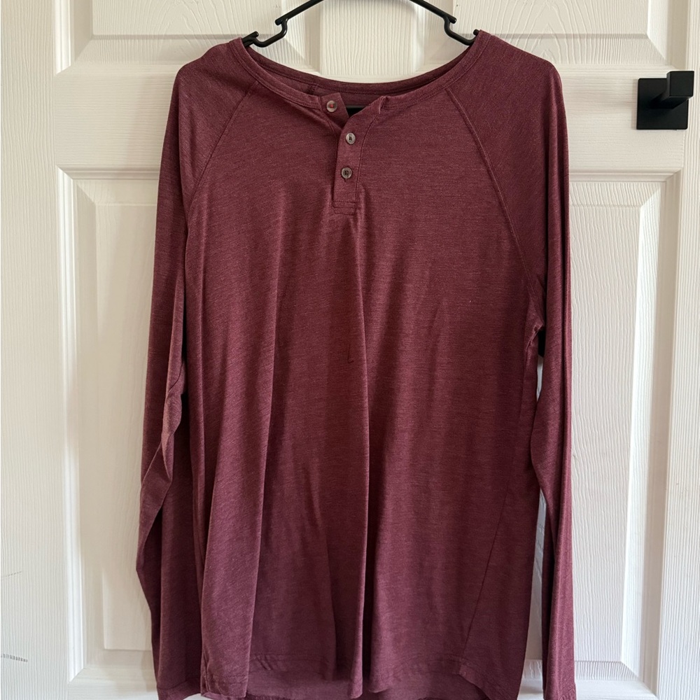 Men's Casual Button Down Shirt - Maroon